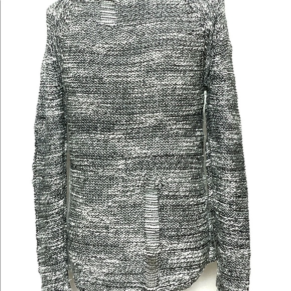 Pam & Gela Distressed Sweater in Gray & White - Picture 9 of 12